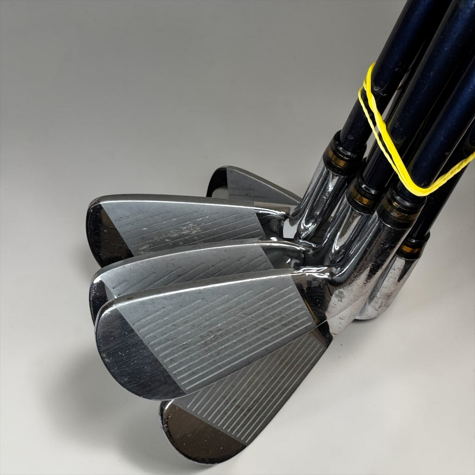 Pre-Owned Miura CB-201 Forged Iron Set 4-9 + GW Regular Flex