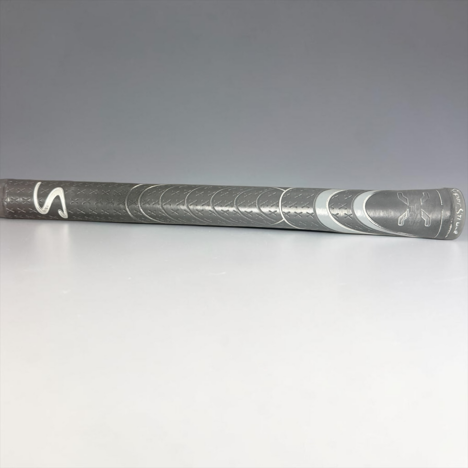 Pre-Owned TaylorMade Sim2 Max 9 Degree Drive with a Fujikura Ventus Blue Stiff Shaft