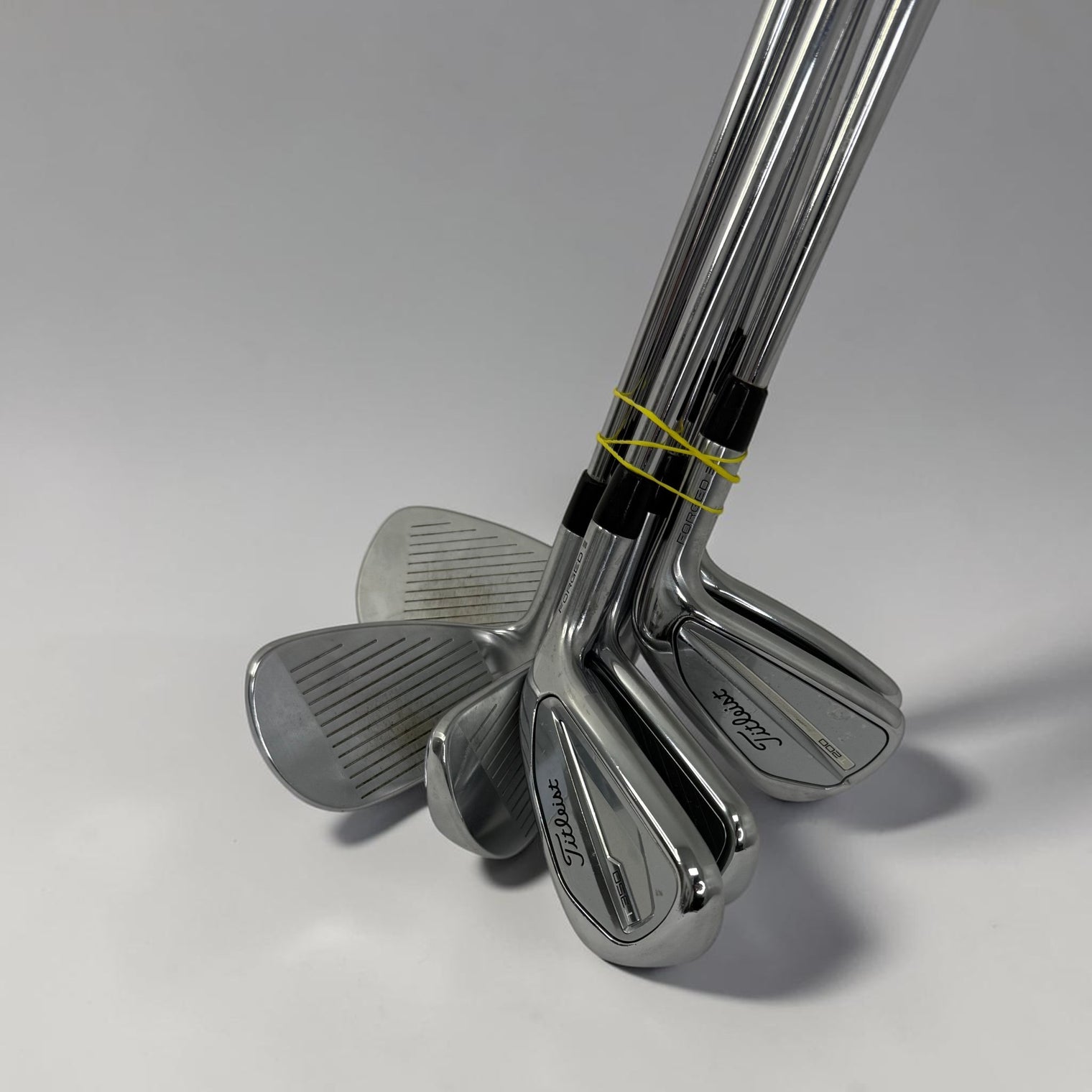 Pre-Owned Titleist T200 2023 4-PW Stiff Shaft *4 iron is T350