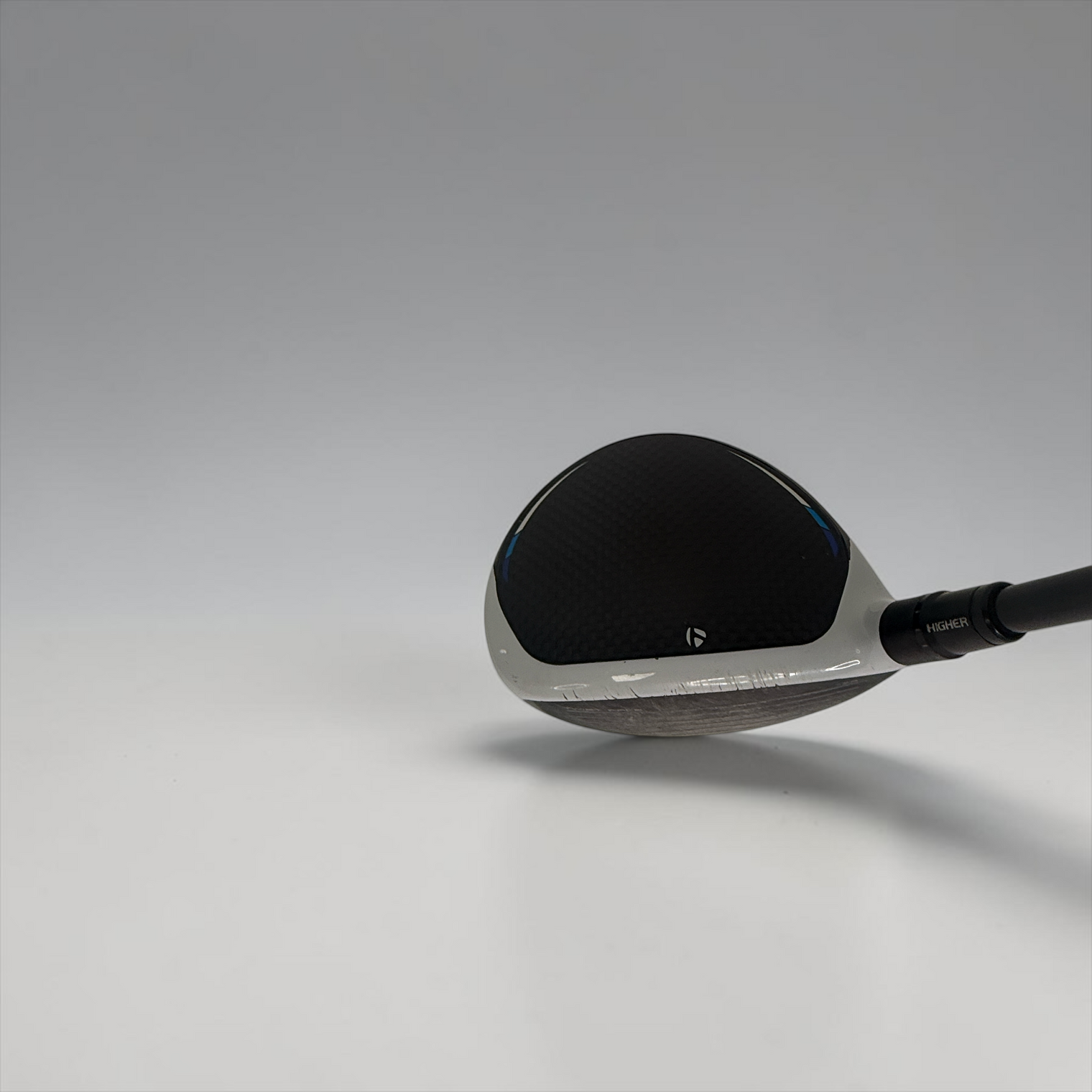 Pre-Owned TaylorMade Sim 2 Titanium 5 Wood with Tensei S Shaft