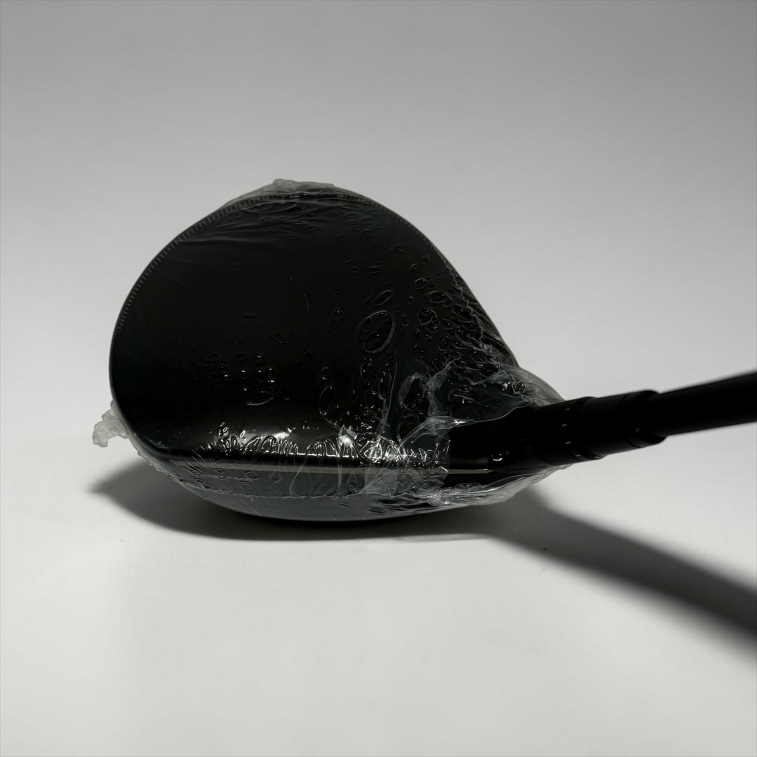 New TaylorMade Qi4D 5 Wood 18 Degree with Reax 65S Shaft
