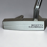 Pre-Owned Scotty Cameron Phantom 7.5 33 inch