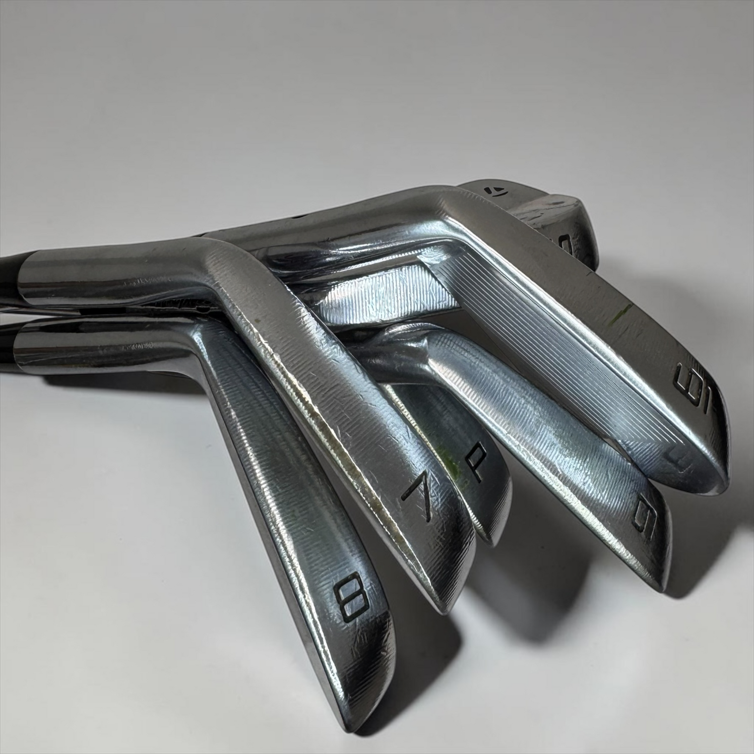 Pre-Owned TaylorMade P7TW Iron Set